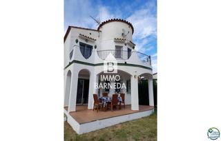 Xalet a Puigmal c 173. Típica casa de vacaciones , orientada nordeaste, con jardín y ga