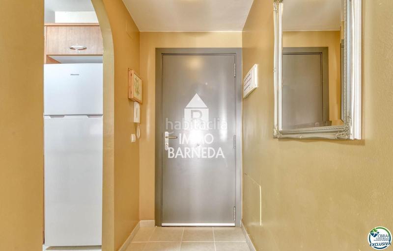 Foto 151a3c60-cc8d-4628-b529-2a3cc6560e39. Piso en joanot martorell 6 apartamento en Salatar con vista parcial al mar, gran terraza y aparcamiento privado. en Roses