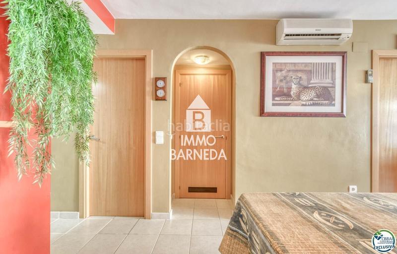Foto 2d963f93-a57e-4b7a-af2a-8c72329d4dff. Piso en joanot martorell 6 apartamento en Salatar con vista parcial al mar, gran terraza y aparcamiento privado. en Roses