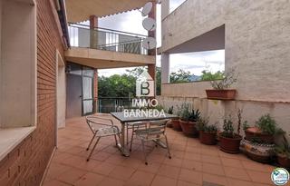 Xalet a Ponent 38. Casa con gran terraza y 4 habitaciones en roses