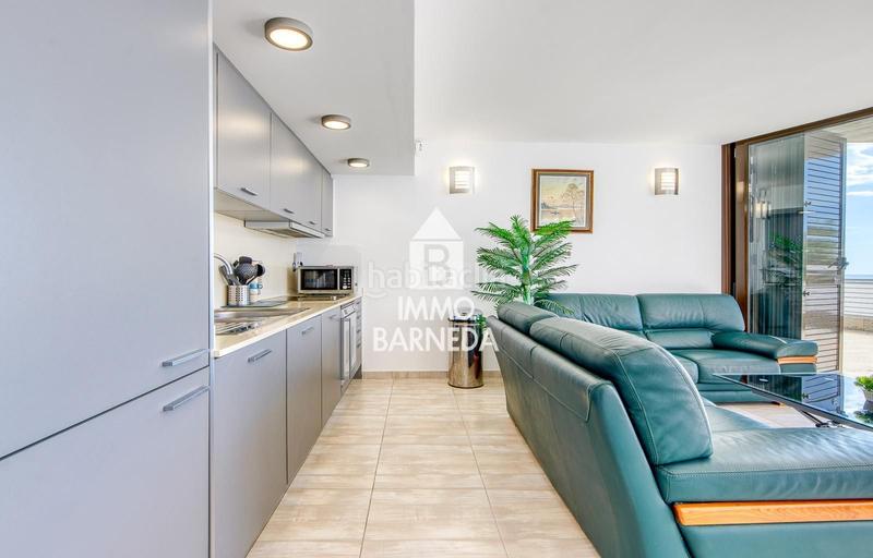 Foto 45753138-5d6e-4940-b758-02eefb890598. Piso en canyelles 40 excepcional . apartamento de alto standing en primera linea de mar en canyelles en Roses