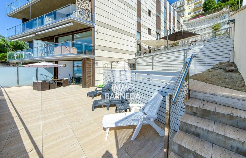 Foto 5be86a50-953f-4573-9568-d904180d037d. Piso en canyelles 40 excepcional . apartamento de alto standing en primera linea de mar en canyelles en Roses