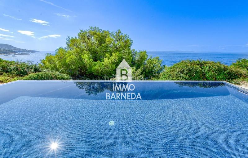 Foto a74a4e29-396b-46ad-89c7-4954beaf643c. Piso en canyelles 40 excepcional . apartamento de alto standing en primera linea de mar en canyelles en Roses