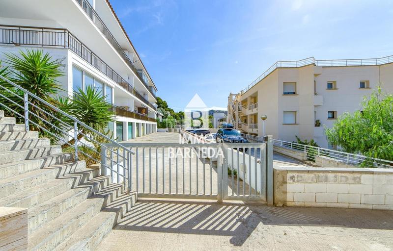 Foto b1b14043-60ed-4da6-84bd-e5b2397f6edb. Piso en canyelles 40 excepcional . apartamento de alto standing en primera linea de mar en canyelles en Roses