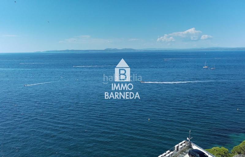 Foto b6e64ec5-df00-46a3-b949-d5858550c148. Piso en canyelles 40 excepcional . apartamento de alto standing en primera linea de mar en canyelles en Roses