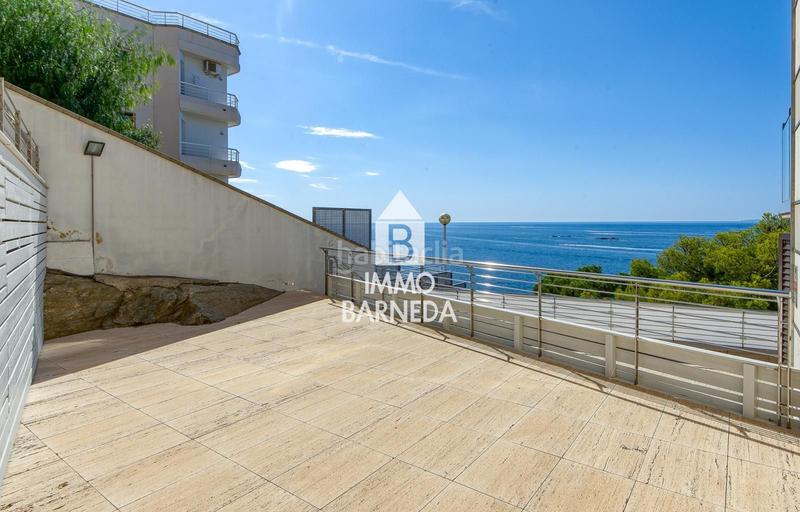 Foto e213a94c-ebbc-49d4-be45-50efb3eec74d. Piso en canyelles 40 excepcional . apartamento de alto standing en primera linea de mar en canyelles en Roses