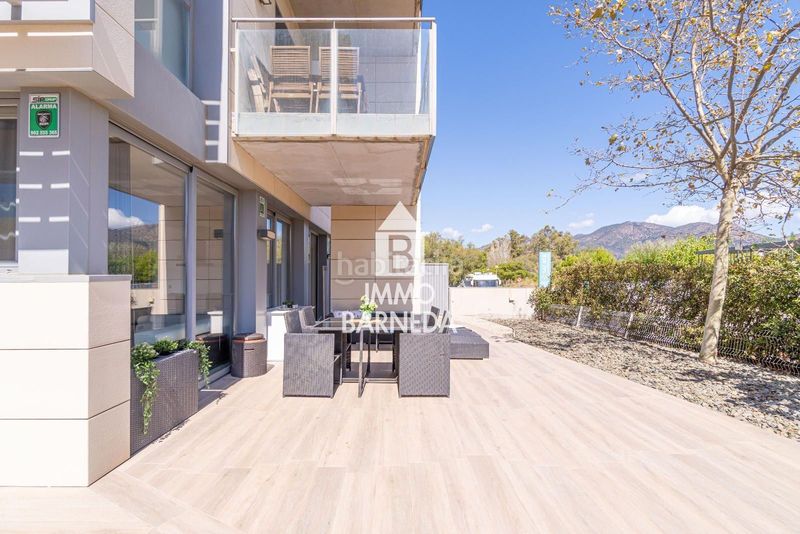 Foto 022fb067-46e0-4bf2-bb33-8349f5a89918. Piso en clot dels franquets 54 clot dels franquets planta baja de 3 dormitorios con 224 m2 de terraza y jardín a 200m de la playa en Roses