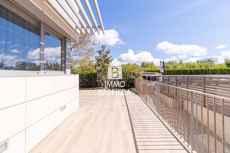Foto 5676d613-e44e-4cb5-90f3-fc67271e46e8. Piso en clot dels franquets 54 clot dels franquets planta baja de 3 dormitorios con 224 m2 de terraza y jardín a 200m de la playa en Roses