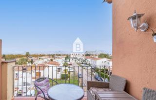 Pis a Gran reserva 23. Apartamento con 2 dormitorios y parking interior