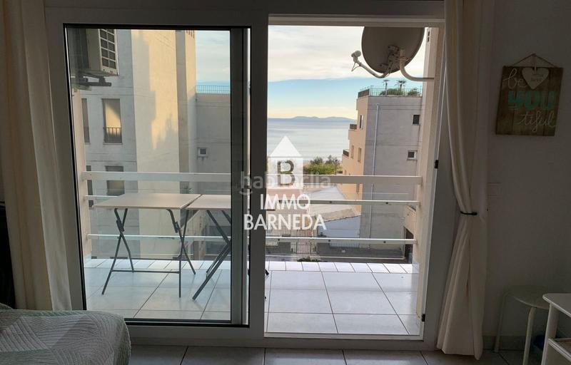 Foto 41c49a33-d7ce-449e-8568-f3bae29daf20. Piso en joanot martorell 5 muy bonito apartamento en 2 línea de mar en rosas vista mar en Roses