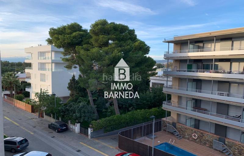 Foto 7616de2b-9fc8-4efb-b068-623b1f3e9bd5. Piso en joanot martorell 5 muy bonito apartamento en 2 línea de mar en rosas vista mar en Roses