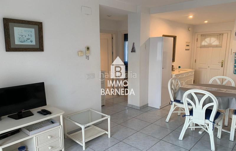 Foto 995f0bf7-d009-4d1e-883e-ffaeca525836. Piso en joanot martorell 5 muy bonito apartamento en 2 línea de mar en rosas vista mar en Roses