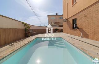 Xalet a Puigmal a 510. Casa con piscina en puigmal, empuriabrava  4 habitaciones, y ubi