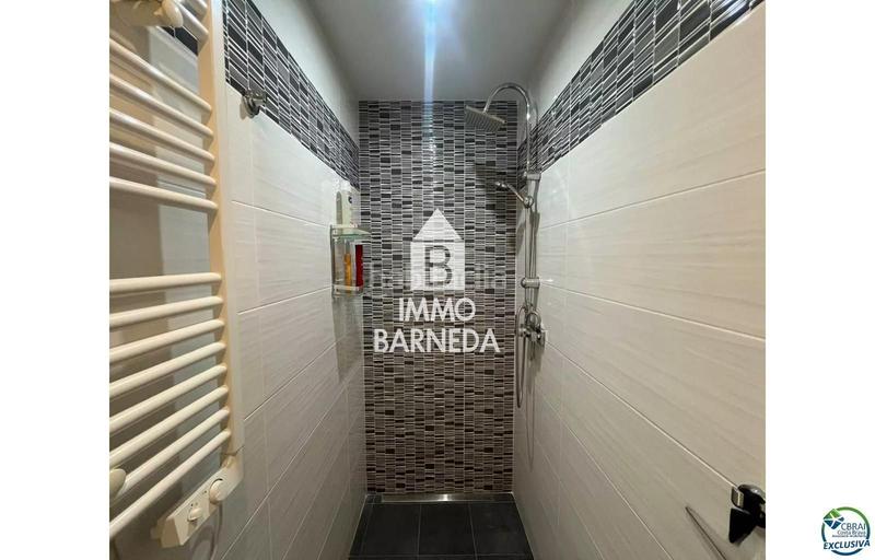 Foto 1a6ddbd5-89a5-4a04-b63b-51cb6ee43921. Xalet a montgri 310 a Montgrí Empuriabrava