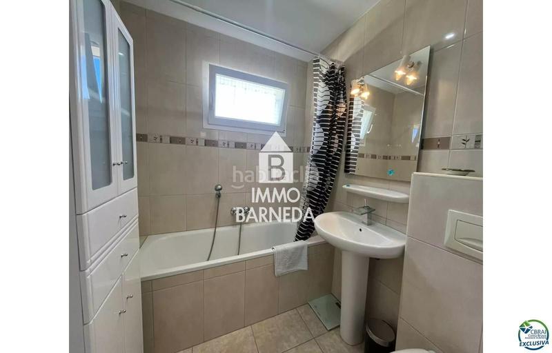 Foto 4f6dbb9e-e949-41c2-9efb-18f0dcc7a450. Xalet a montgri 310 a Montgrí Empuriabrava