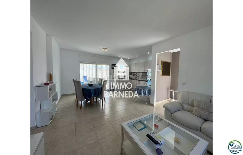 Foto 5016922e-8ab6-487d-9910-d5aaf345ce76. Xalet a montgri 310 a Montgrí Empuriabrava