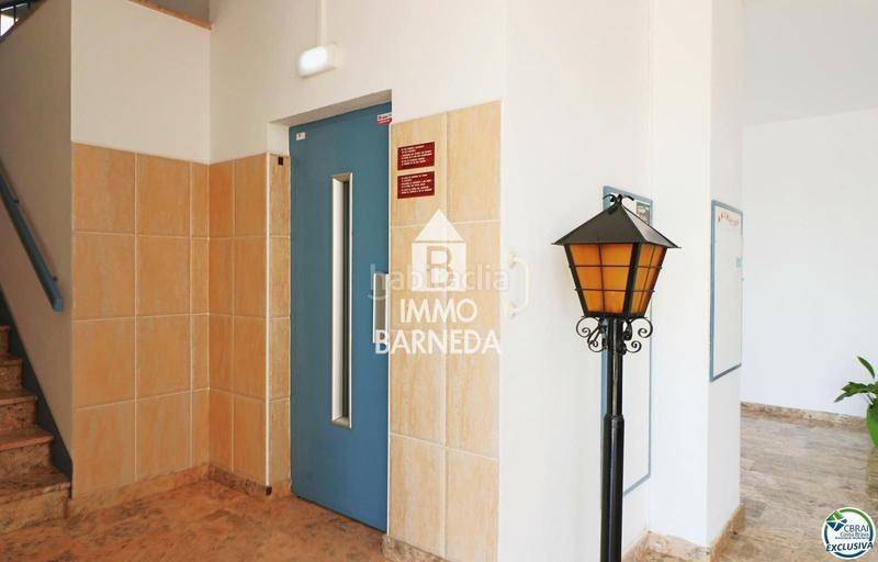 Foto 6e40a255-1009-47db-a1ff-554f76698241. Piso en alhambra 47 acogedor estudio con vistas espectaculares a la montaña y licencia turística en Roses