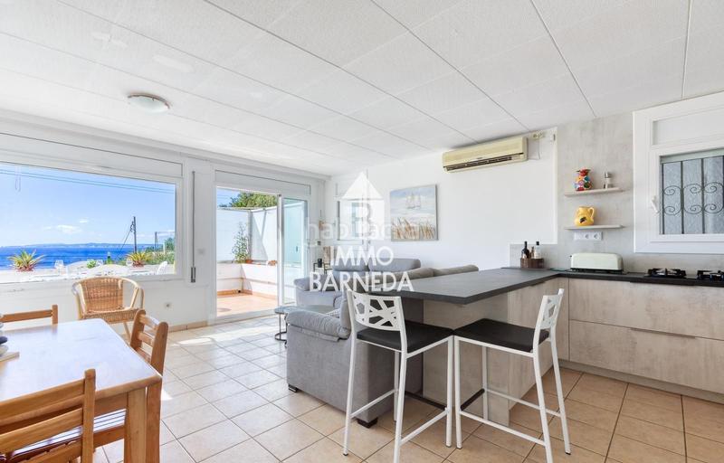 Foto 3fd70c06-3783-4902-bbd8-1208f11b8786. Piso en santa barbara 56 encantador apartamento a 200 metros de la playa de canyelles petites en Roses