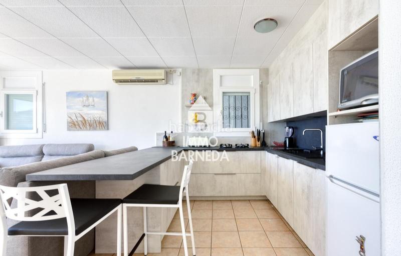 Foto 9bcde318-1ba9-454d-bf8f-b08b81132edd. Piso en santa barbara 56 encantador apartamento a 200 metros de la playa de canyelles petites en Roses