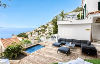 Xalet a Joan timoneda 26. Casa independiente con vistas panorámicas al mar y piscina priva