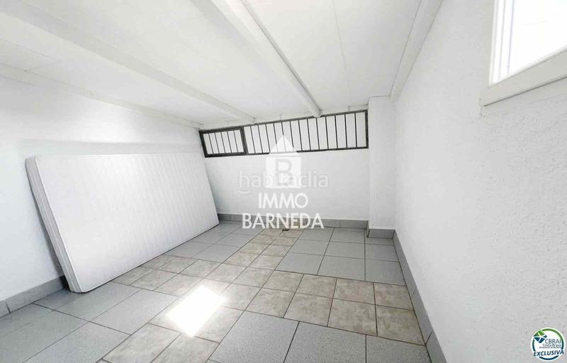 Foto 933ae8bb-6c1a-46bc-aa1d-f7c4db3500e6. Chalet en tordera 1 casa en venta con amarre en , costa brava en Empuriabrava