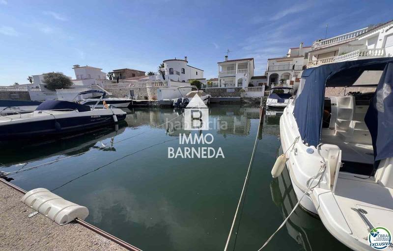 Foto e97f88a8-f951-4f72-ba25-a26f51377035. Chalet en tordera 1 casa en venta con amarre en , costa brava en Empuriabrava