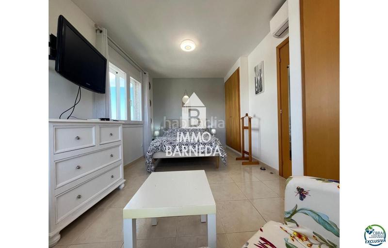 Foto f78eb096-b692-4c94-977e-caec3204b252. Piso en port emporda 1-2 atico en venta 2 habitaciones gran terraza y parking subterraneo. en Empuriabrava