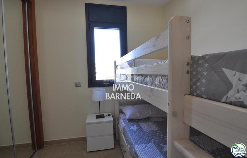 Foto 25d15341-b75a-470d-91d8-6ba2a1ffe84a. Piso en cap de la gola 30 encantador apartamento con licencia turística y vistas al canal en Roses