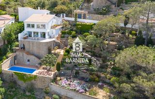 Xalet a Ramon llull 21. Villa mediterránea con alma, vistas impresionantes y oportunidad