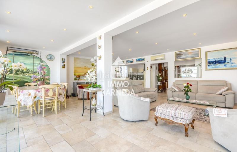 Foto 5cbf7493-ca40-485c-bbbc-caabaa3280a9. Chalet en ramon llull 21 villa mediterránea con alma, vistas impresionantes y oportunidad única de inversión en Roses