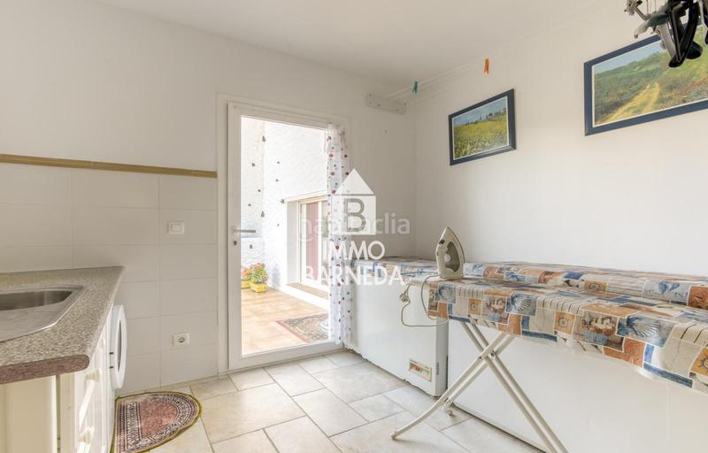 Foto 60f6a87f-6c26-43ea-9863-c046a6665850. Chalet en ramon llull 21 villa mediterránea con alma, vistas impresionantes y oportunidad única de inversión en Roses