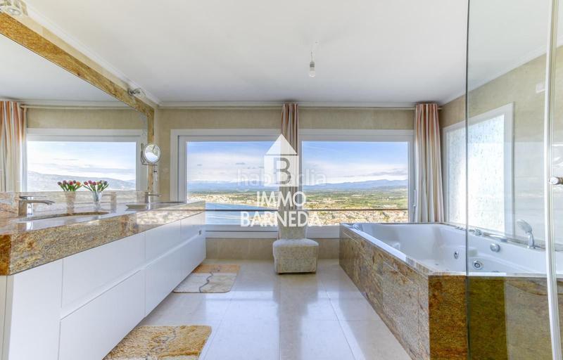Foto 91e09c45-3db8-43db-a956-dc047613a4c1. Chalet en ramon llull 21 villa mediterránea con alma, vistas impresionantes y oportunidad única de inversión en Roses
