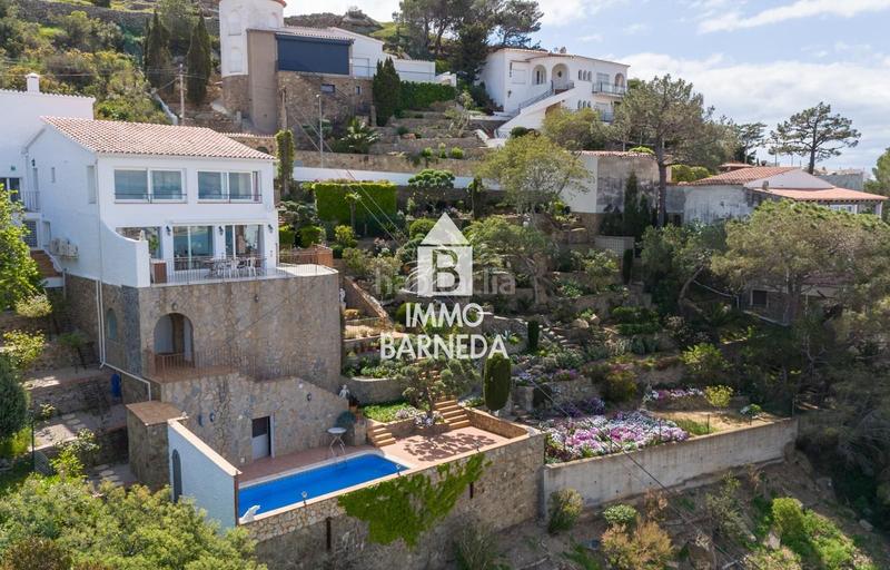 Foto cf499e33-5406-4164-bca7-79707f838a0d. Chalet en ramon llull 21 villa mediterránea con alma, vistas impresionantes y oportunidad única de inversión en Roses