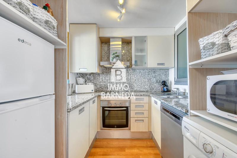 Foto b6438a53-48c3-4767-a54b-c290c714b245. Piso en muga sin número acogedor apartamento con vistas al mar, a solo unos pasos de la playa en Empuriabrava