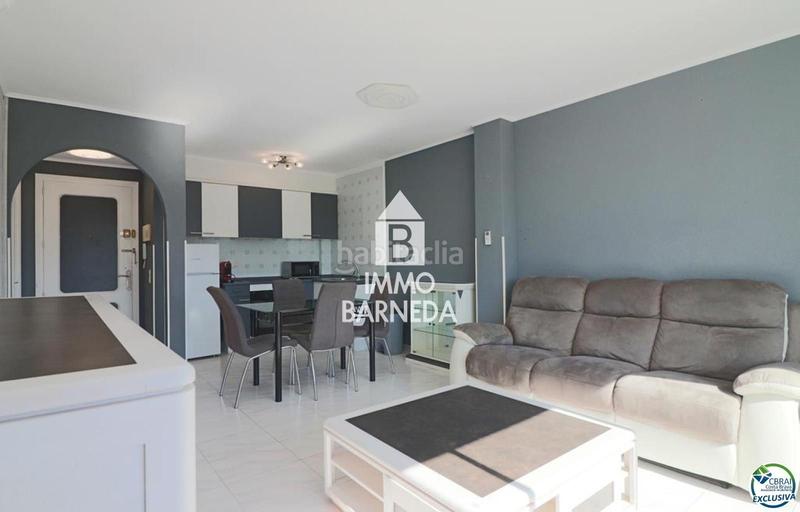 Foto 2e61b8fe-246d-4d4a-b3b6-d5b32243e294. Piso en puigmal e1 44 acogedor apartamento con vistas despejadas en una zona tranquila en Empuriabrava