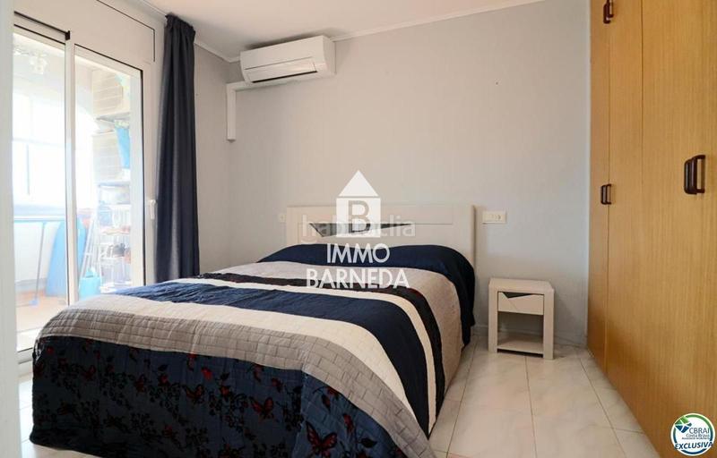 Foto b2a57df5-0bc1-4093-8eea-67055a83a3e2. Piso en puigmal e1 44 acogedor apartamento con vistas despejadas en una zona tranquila en Empuriabrava