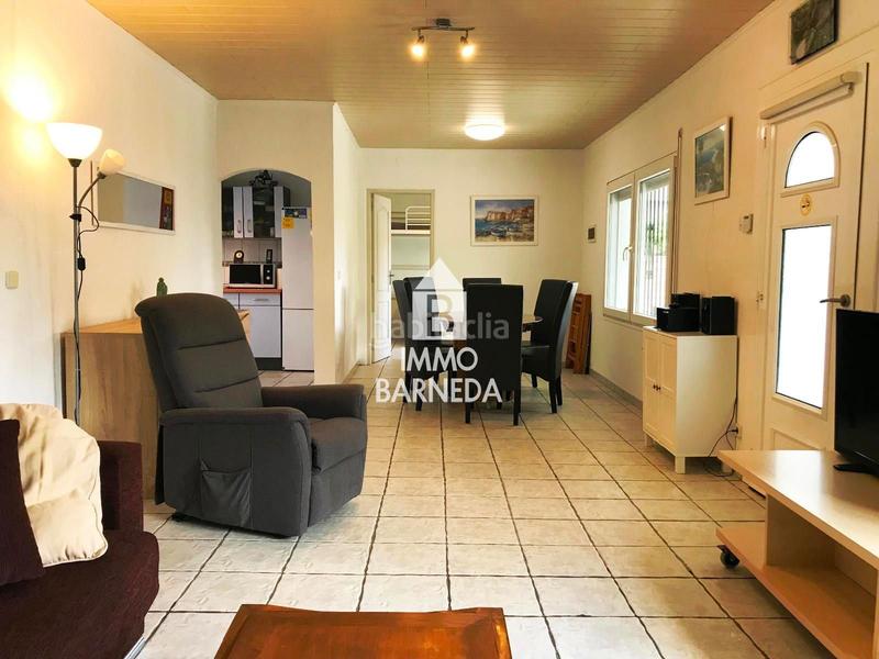 Foto 4b533e68-8f50-4ea7-945c-f308eac3fd76. Chalet en baix camp 4 amplia casa con piscina en venta en mas boscà en Roses