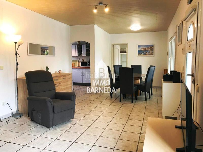 Foto 680f9d7a-ad7b-4bee-840a-edfddc269a84. Chalet en baix camp 4 amplia casa con piscina en venta en mas boscà en Roses