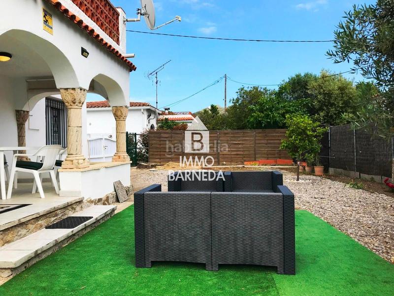 Foto 7261c7ea-f88f-491e-8c4c-ab6fe462d1d8. Chalet en baix camp 4 amplia casa con piscina en venta en mas boscà en Roses