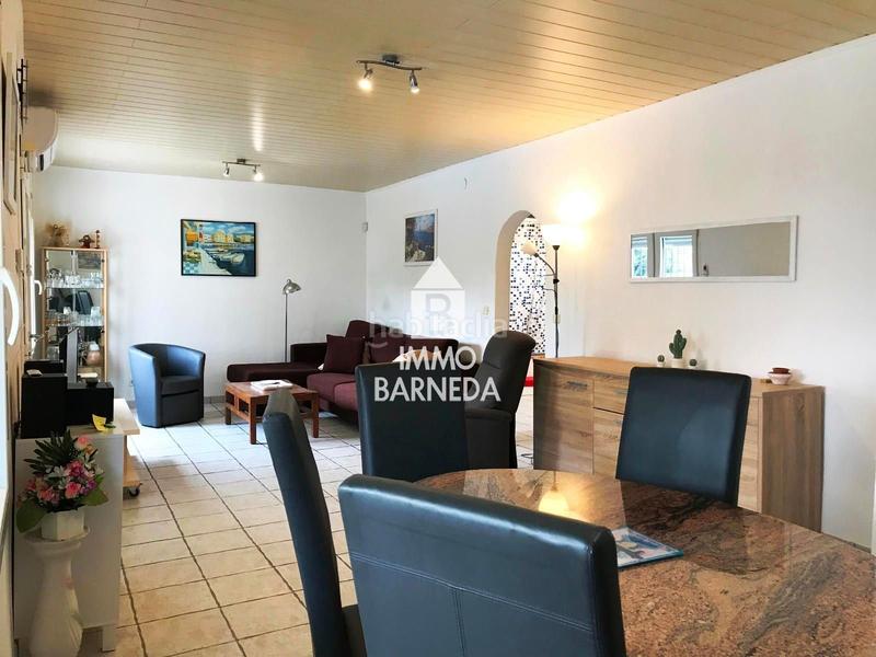 Foto aa47fa18-65a5-4f7b-9790-ad9a08291659. Chalet en baix camp 4 amplia casa con piscina en venta en mas boscà en Roses