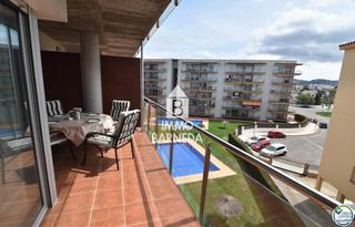 Piso en Del cap blanc 7. Apartamento con dos habitaciones en el edificio de les marines m