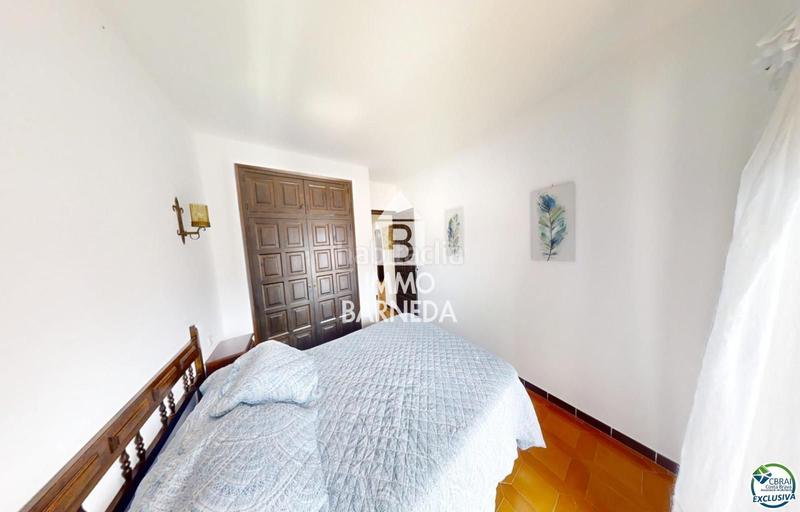 Foto af2e3c5a-ca1f-4b1a-a3b7-302b32b6ed50. Piso en poblat tipic/les xaboles 4 apartamento piso las chavolas a 750m de la playa en Empuriabrava