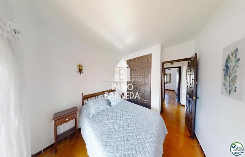 Foto bfa7f5a5-a450-458f-8779-dbea269b8d2c. Piso en poblat tipic/les xaboles 4 apartamento piso las chavolas a 750m de la playa en Empuriabrava