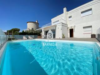Xalet a Cap llarg 9. Chalet independiente en venta en roses, con 142 m2, 4 habitacion