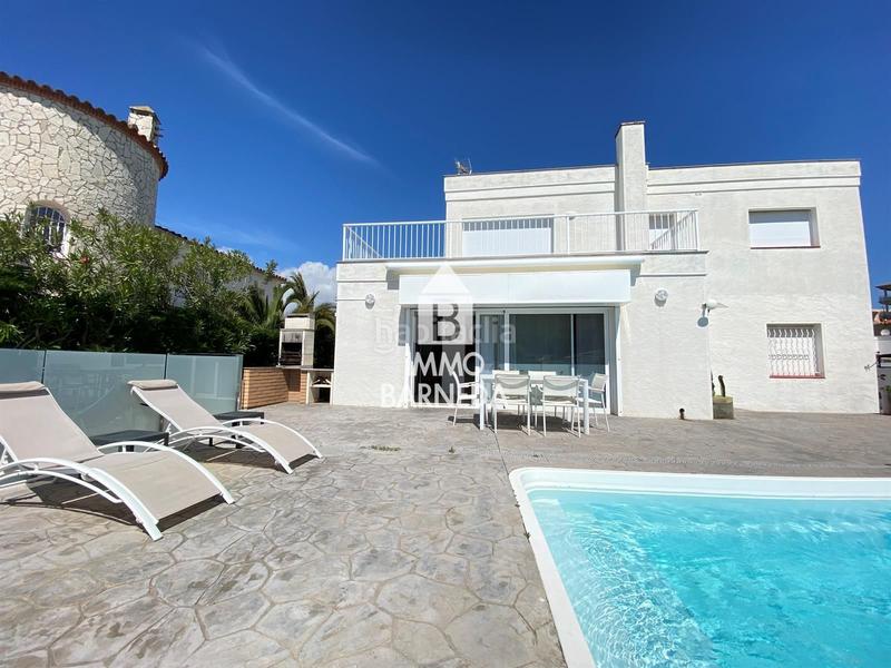 Foto 945d6279-9e94-49e4-aaa9-011cf6f922b9. Chalet in cap llarg 9 in Santa Margarida Roses