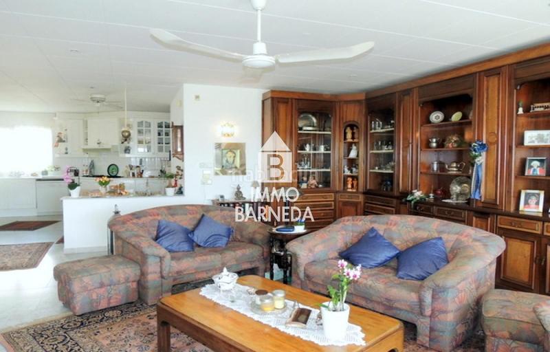 Foto 1bd32116-0d9e-42ef-adfe-a05657326cf5. Chalet en malaga 10 casa independiente con piscina privada, amplio jardín y vistas despejadas en mas fumats, en Roses