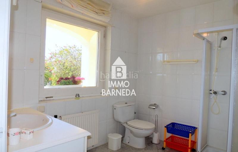 Foto cbb6d080-b7ca-465e-b201-d33ac5e572f2. Chalet en malaga 10 casa independiente con piscina privada, amplio jardín y vistas despejadas en mas fumats, en Roses