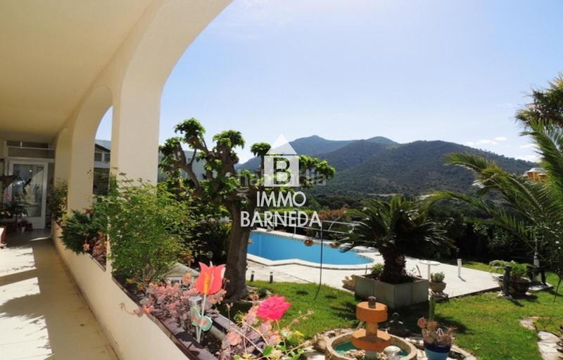 Foto d159fd5c-8f44-4ea3-9154-b2f4d35b42f9. Chalet en malaga 10 casa independiente con piscina privada, amplio jardín y vistas despejadas en mas fumats, en Roses