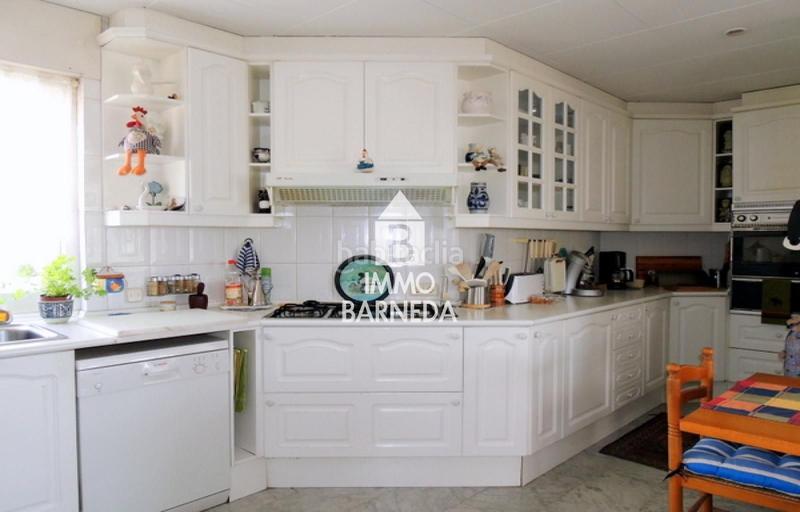 Foto ef10c4c0-ff48-4371-8e2c-7a7e28f16f48. Chalet en malaga 10 casa independiente con piscina privada, amplio jardín y vistas despejadas en mas fumats, en Roses