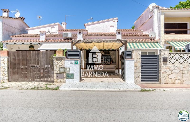 Foto ece30315-e636-423e-85ac-f82ab84c87e2. Casa a ebre 19 a Segre - Ebre - Ter Empuriabrava